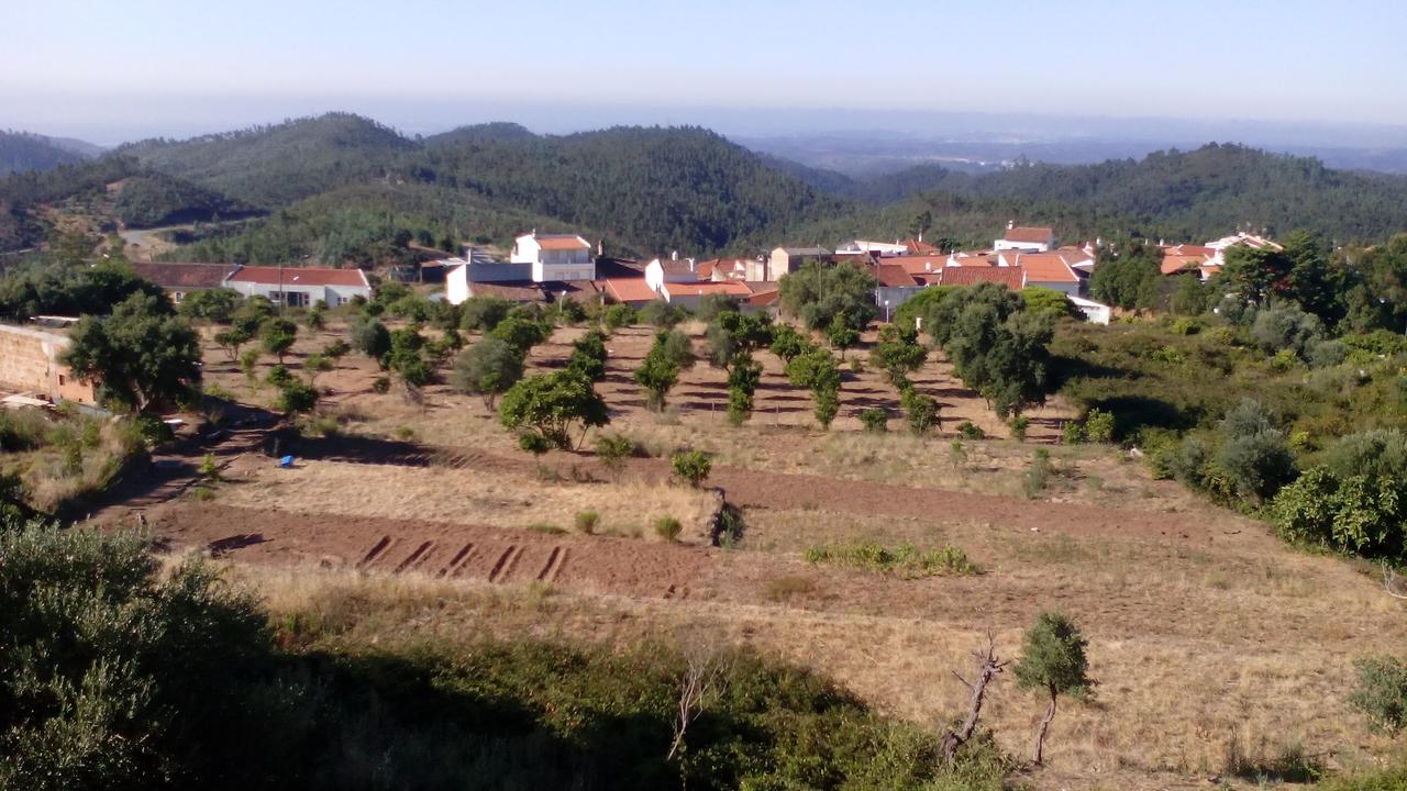 文亚杜盖约农家乐 Montes de Cima 外观 照片